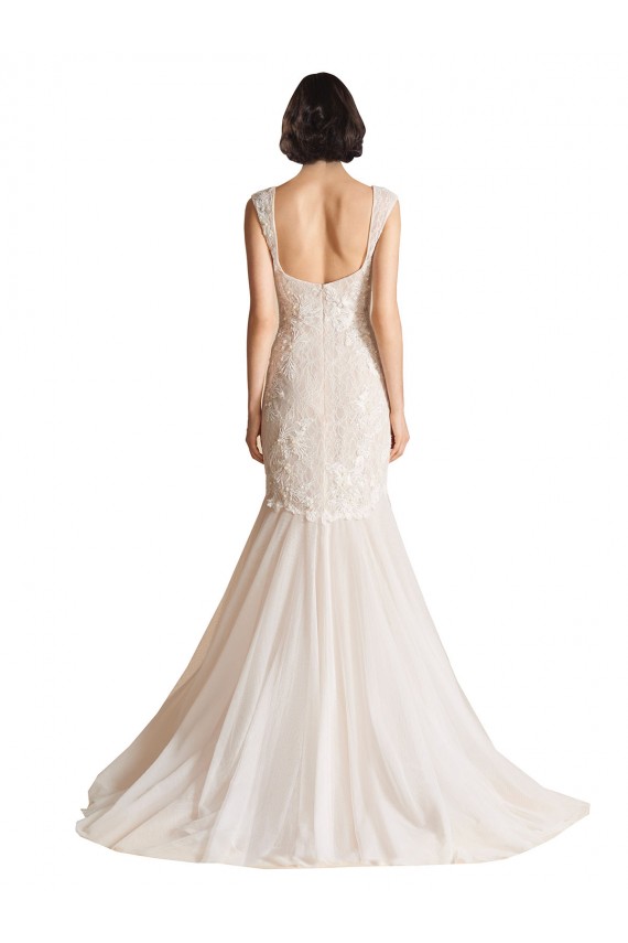Sleeveless V-Neck Tulle Ivory & Champagne Sweep Train Wedding Dress Cardiff
