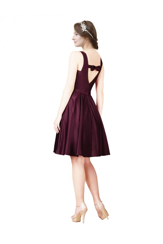 Sleeveless Bateau Neck Satin Knee Length Prom Dress / Bridesmaid Dress Cardiff